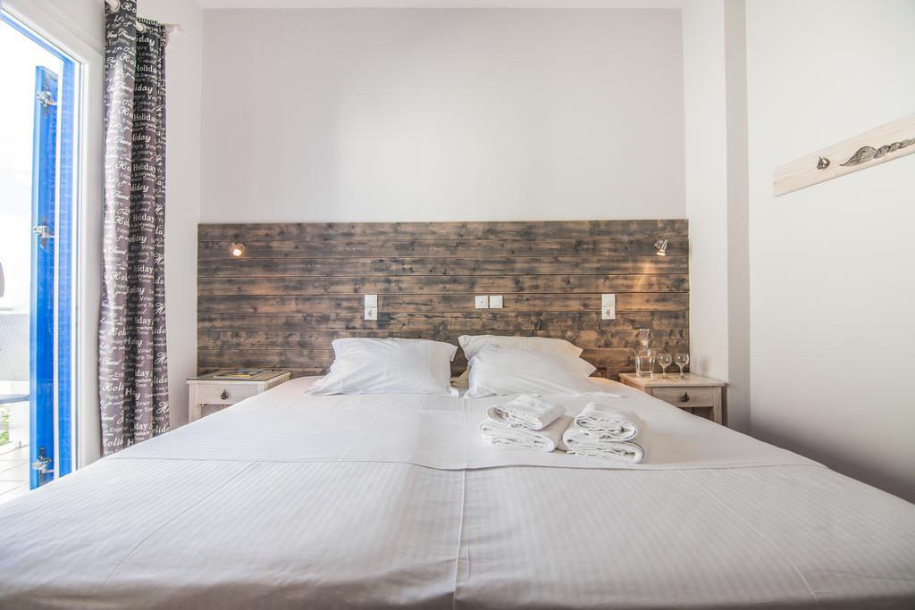 Hotel Madaky Naousa (Paros)